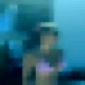 Yasmine, 20 ans, connectée à Montpon-Ménestérol pour un rencontre cougar