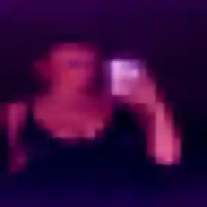 rencontre cougar à Montreuil : photo de Eliane, 32 ans - sans engagement