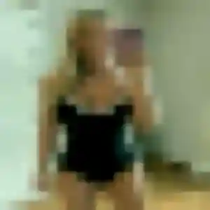 rencontre cougar à Moulins : profil de Celine, 21 ans - sans engagement
