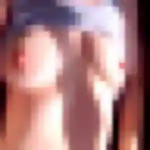 Lea, 20 ans, en ligne à Muret pour un rencontre cougar