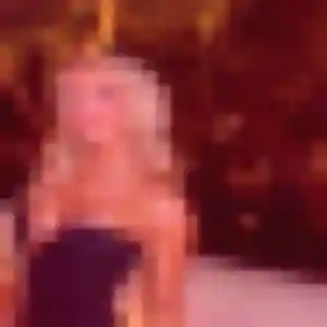 Charmante Monique, 34 ans à Neuves-Maisons - la contacter