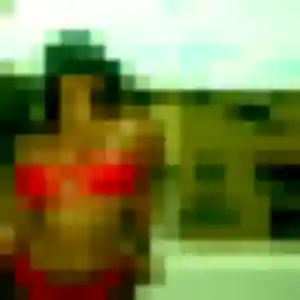 Brune de Orange, 22 ans - rencontre cougar sans lendemain