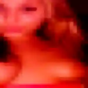 Rejoins Severine, 19 ans à Papaichton en privé