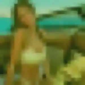 Contacte Lilou, 24 ans à Paray-Vieille-Poste en privé