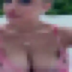 Contacte Angelique, 38 ans à Pointe-Noire en privé