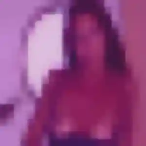 Elena, 35 ans, cherche un rencontre cougar à Poissy