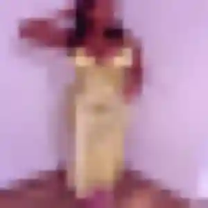Découvre Severine, 24 ans à Pont-Saint-Martin en privé