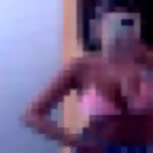 Flavie (32 ans) à Pont-Sainte-Marie cherche une rencontre rapidement