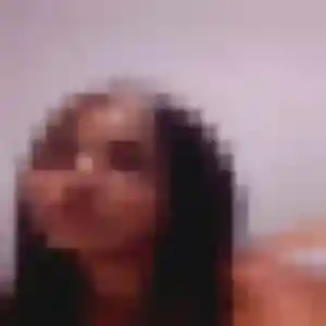 rencontre cougar à Quincy-Voisins : profil de Joanne, 25 ans - accès libre