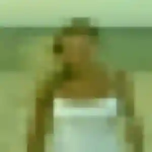 Faustine, 19 ans, disponible à Saint-André-les-Vergers pour un rencontre cougar