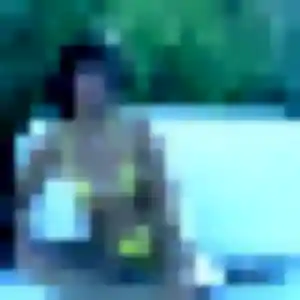 Renee, 21 ans, dispo pour rencontre cougar à Saint-Benoît