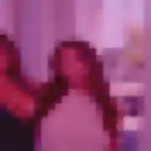 Constance, 37 ans, connectée à Saint-Denis pour un rencontre cougar
