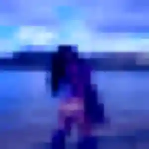 Magalie, 19 ans, connectée à Saint-Jean-de-Monts pour une rencontre coquine