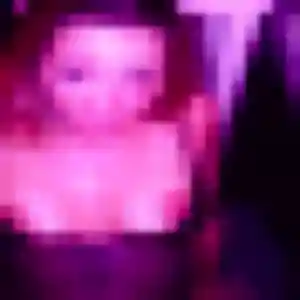 Celia, fille de 29 ans propose rencontre cougar à Saint-Laurent-de-la-Salanque