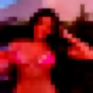 Caroline de Saint-Lys, 22 ans - rencontre cougar en toute liberté