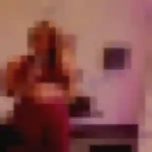 Belle Cecile, 35 ans à Saint-Martin-de-Seignanx - la contacter