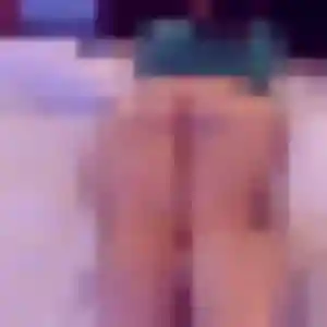 Gaelle (29 ans) à Sainte-Livrade-sur-Lot propose une rencontre ce soir
