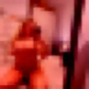 Yasmina, 24 ans, dispo pour rencontre cougar à Six-Fours-les-Plages