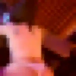Profil de Capucine à Sucé-sur-Erdre (35 ans) - rencontre cougar anonyme