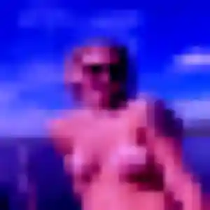 Photo de Alix à Surzur (25 ans) - rencontre cougar sans inscription