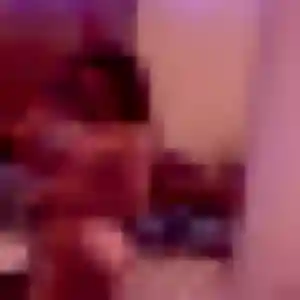 Profil de Nolwenn à Talence (21 ans) - rencontre cougar gratuit