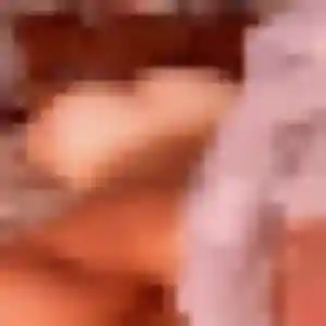 Emilie (38 ans) à Tarascon propose un rencontre cougar rapidement