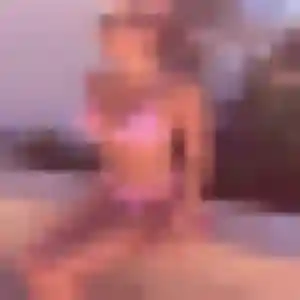 Oriane de Thizy-les-Bourgs, 25 ans - rencontre cougar sans prise de tête