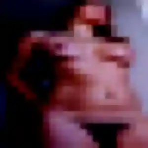 Veronique, 28 ans, disponible à Thizy-les-Bourgs pour un rencontre cougar