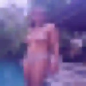 Profil de Inaya à Toulon (25 ans) - rencontre cougar discret