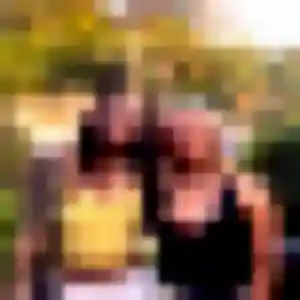 Kenza, 35 ans, connectée à Tremblay-en-France pour une rencontre coquine