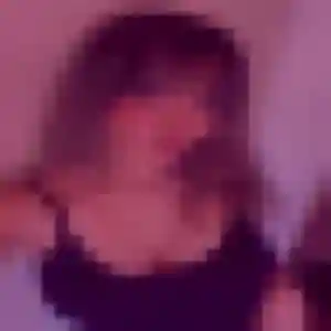 Nadine, 29 ans, disponible à Vaulx-en-Velin pour une rencontre coquine