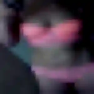 Dina (19 ans) à Vert-Saint-Denis attend un rencontre cougar rapidement