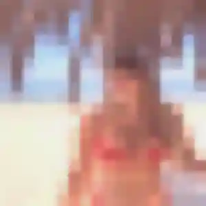 Bertille, 25 ans, connectée à Vichy pour une rencontre coquine