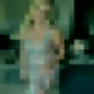 Rejoins Debora, 28 ans à Vienne en privé