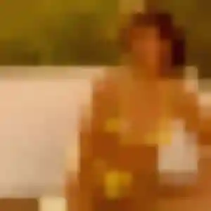 Contacte Zoe, 20 ans à Vierzon en privé
