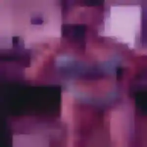 Blandine, 31 ans, en ligne à Ville-la-Grand pour une rencontre coquine