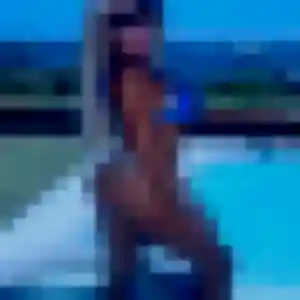 Photo exclusive de Anne-Sophie, 30 ans à Villeneuve-lès-Maguelone - plan discret